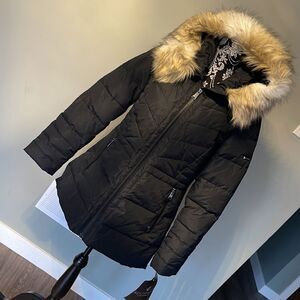 NOVELTI 32” Down Hooded Parka BLACK